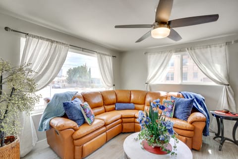 Downtown El Paso Home ~ 1 Mi to Medical Center St House in Ciudad Juarez