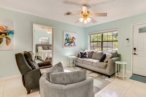 Emerald Coast Home: Outdoor Entertainment Area! House in Mary Esther