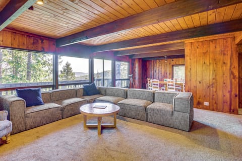 3 Mi to Ski Slopes: Park City Retreat w/ Game Room House in Summit Park