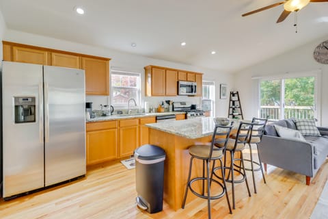 Warrenton Gem: Walk to Downtown! House in Warrenton