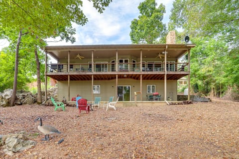 Spring River Vacation Rental w/ Deck & Views House in Current River