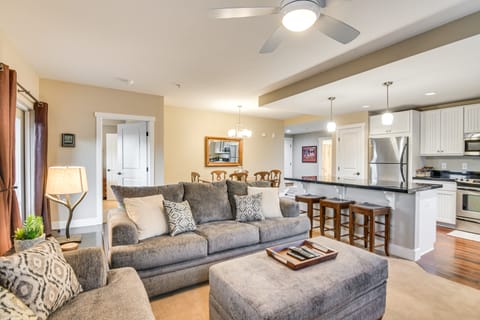 Ski-In/Ski-Out + Pool Access: Granby Ranch Gem Apartment in Granby