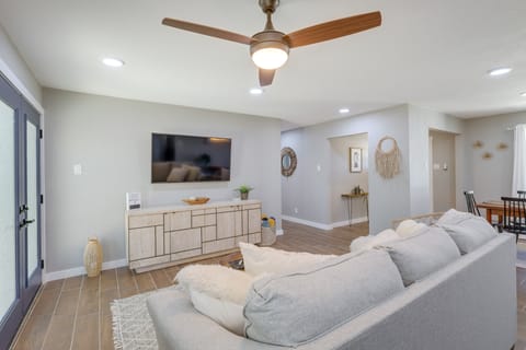 Family Home 4 Mi to Dtwn Temple! Bring Your Pet House in Temple