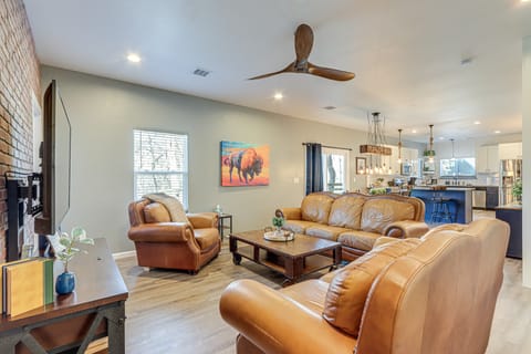 1/2 Mi to Grand Lake: Home w/ Furnished Deck! House in Ozark Mountains