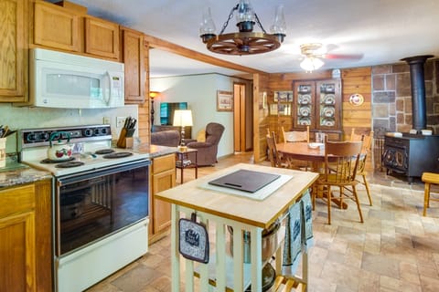 Pet-Friendly Elkins Vacation Rental w/ Decks! House in Arkansas