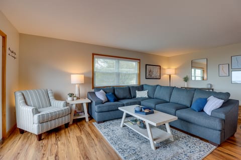 Spacious Hammondsport Home on 6 Acres w/ Lake View House in Keuka Lake