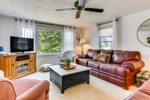 Lakefront Home w/ Patio in Havana! House in Illinois