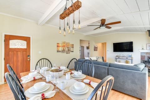 Sonora Hilltop Home: Scenic Views, Pet Friendly! House in Calaveras County