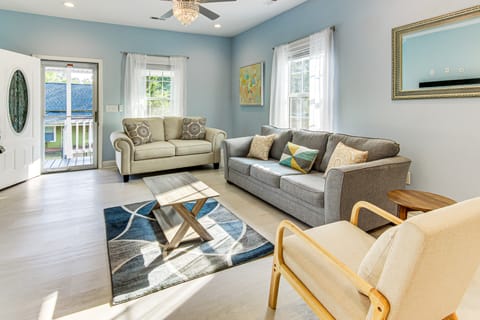 Home w/ Private Yard - Walk to Swamp Rabbit Trail House in Greenville