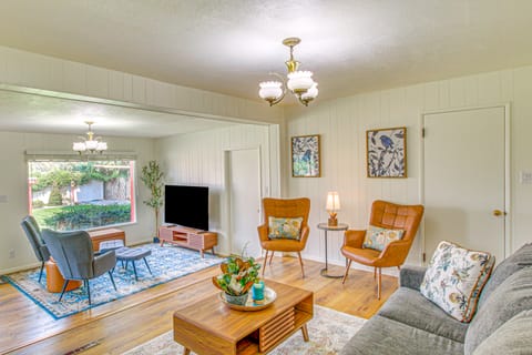 Walk to Downtown: Brigham City Family Home House in Utah