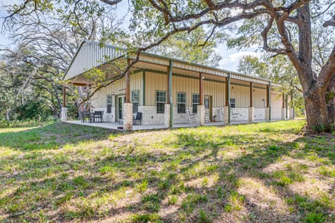 Pond + Trails On-Site: Washington Escape! House in Texas