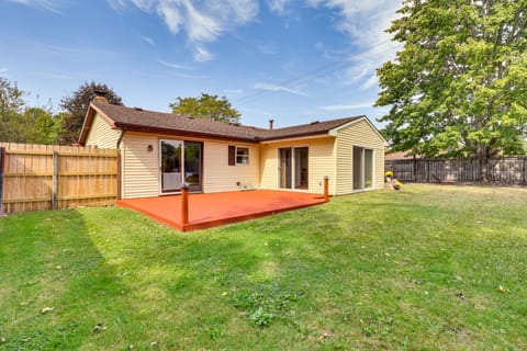 Peaceful Home Near Youngstown: Fenced Backyard! House in Ohio