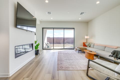 Hiking Basecamp! 9 Mi to Estrella Mountain House in Goodyear