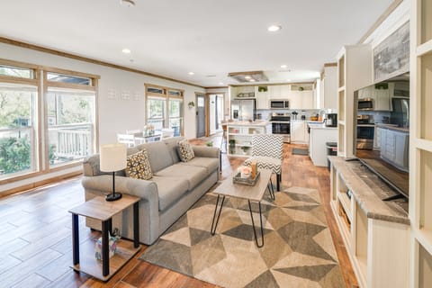 Texas Ranch Retreat: Swim On-Site House in Rio Grande