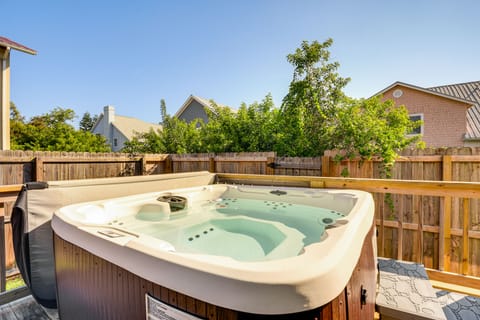 Home w/ Private Hot Tub < 1 Mi to Butler Beach! House in Butler Beach