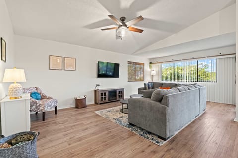 Home w/ Private Hot Tub < 1 Mi to Butler Beach! House in Butler Beach