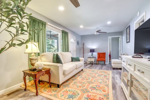 8 Mi to Sloppy Floyd State Park: Peaceful Retreat! House in Alabama