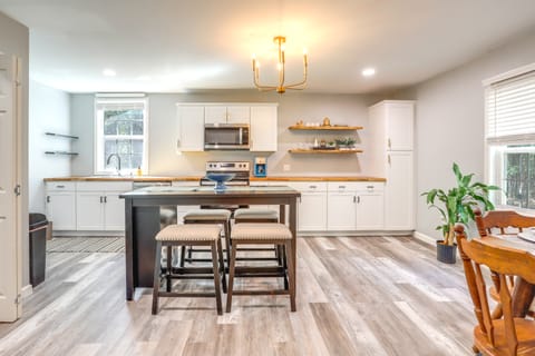 8 Mi to Sloppy Floyd State Park: Peaceful Retreat! House in Alabama