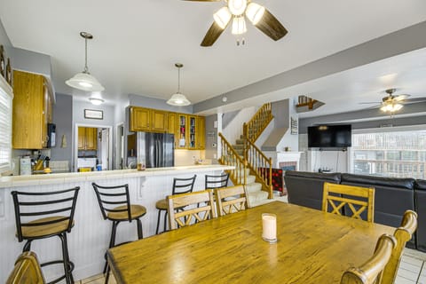 Private Dock + Boat Slip! Lake of the Ozarks Haven House in Lake of the Ozarks