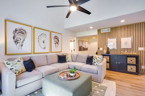 < 1 Mi to Seabrook Island Beach: Golf-View Villa! Villa in Seabrook Island