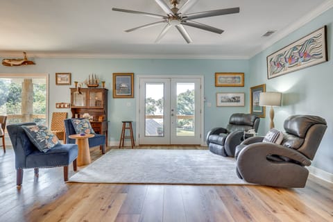 Waterfront Gulf Coast Home w/ Outdoor Oasis! House in Mississippi