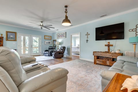 Waterfront Gulf Coast Home w/ Outdoor Oasis! House in Mississippi