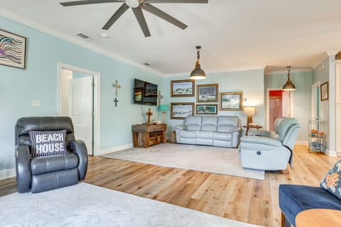 Waterfront Gulf Coast Home w/ Outdoor Oasis! House in Mississippi