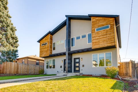 4 Mi to Dtwn: Pet-Friendly Gem in Denver! Apartment in Denver