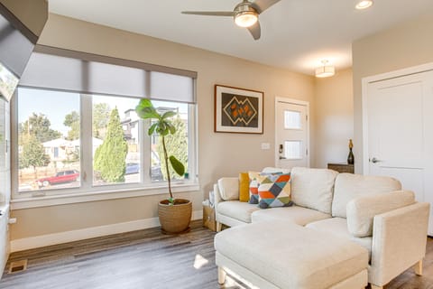 4 Mi to Dtwn: Pet-Friendly Gem in Denver! Apartment in Denver