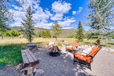 Dog-Friendly Home w/ Hot Tub & Decks in Durango! House in Durango