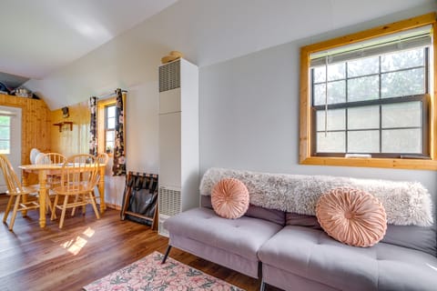 9 Mi to Lake Michigan: Secluded Cabin Getaway House in Michigan