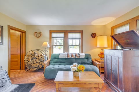 Pellston Farmhouse w/ Snowmobile Trail Access! House in Michigan