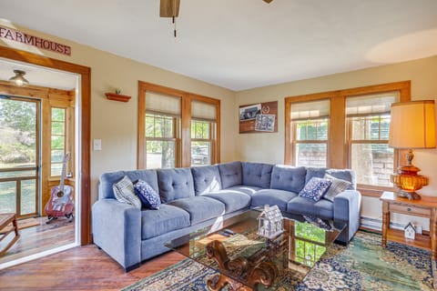 Pellston Farmhouse w/ Snowmobile Trail Access! House in Michigan