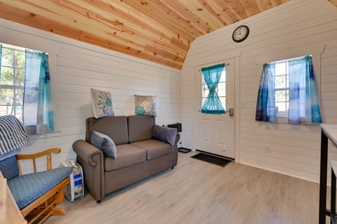 Steamboat Rock Cabin Near Trails & River! Apartment in Iowa