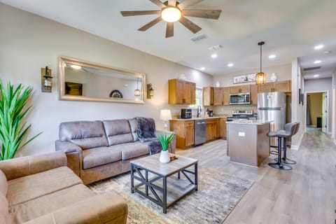 1 Mi to Florida State University: Tallahassee Gem Apartment in Tallahassee