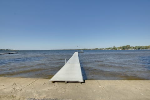 Rustic Wisconsin Cabin on Shawano Lake! House in Wisconsin