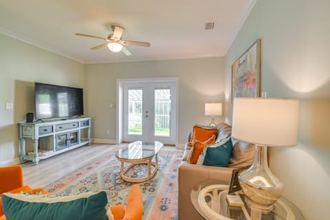 Perdido Key Home w/ Bay Access < 1 Mi to Beach! Apartment in Perdido Key