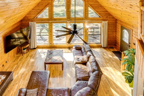 'Rock Creek Lodge' 1 Mi to Lake of the Arbuckles! House in Oklahoma