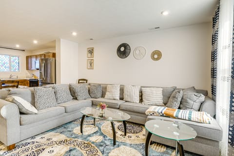 16 Mi to Louisville: Pet-Friendly Getaway! House in Louisville