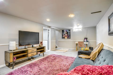 6 Mi to Dtwn: Denver Escape w/ Fire Pit House in Denver