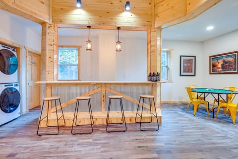 5 Mi to Twin Lakes SP! Renovated Church Apartment in Wisconsin