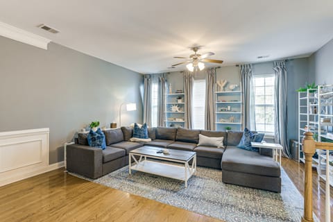 Townhome 3 Mi to Wescott Park & Golf Course! Apartment in Summerville