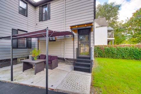 4 Mi to Dtwn: Home w/ Patio in Cleveland! House in Cleveland Heights