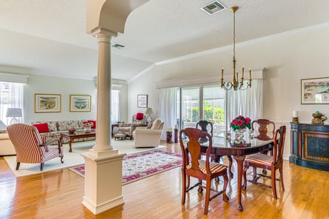 Walk to Golf & Pool: Pet-Friendly Villages Home House in The Villages