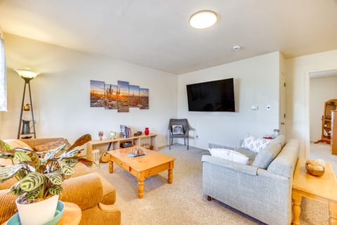 Mtn Views & Private Courtyard: Home in Pueblo West House in Pueblo West