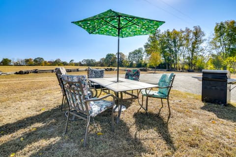 1/2-Mi to Lake: Cabin on 43 Acres in Shell Knob! House in Shell Knob