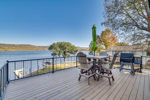 Dock & Views: Waterfront Home in Wabasha! House in Wisconsin