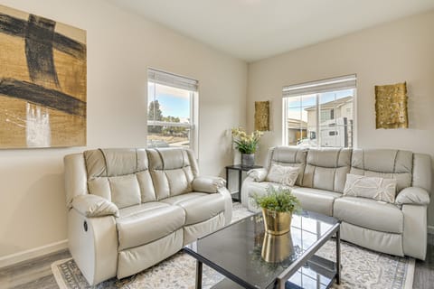 Chowchilla Home w/ Private Patio! House in Sierra Nevada