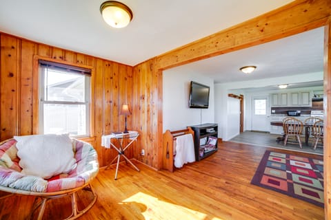 Private Patios & Sunset Views: Francesville Home House in Indiana