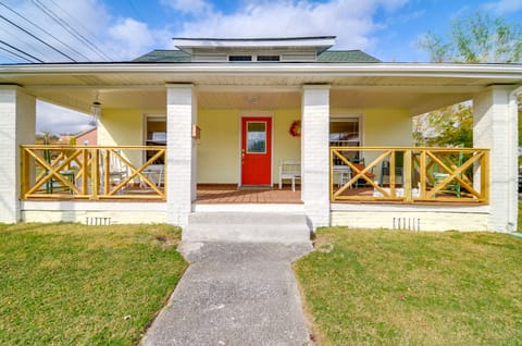 1 Mi to KFC Museum: Corbin Getaway! House in Kentucky